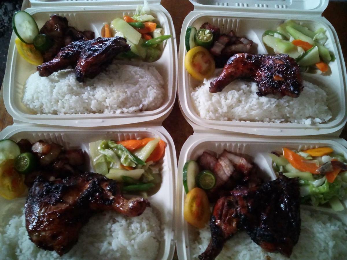 Mother Teresa Rooms And Restaurant Oslob Bagian luar foto