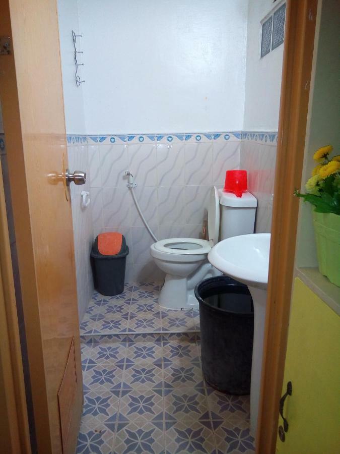 Mother Teresa Rooms And Restaurant Oslob Bagian luar foto