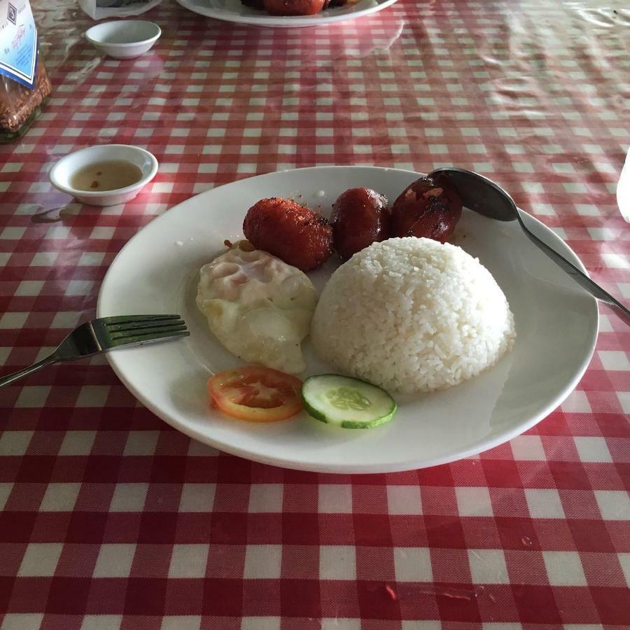 Mother Teresa Rooms And Restaurant Oslob Bagian luar foto